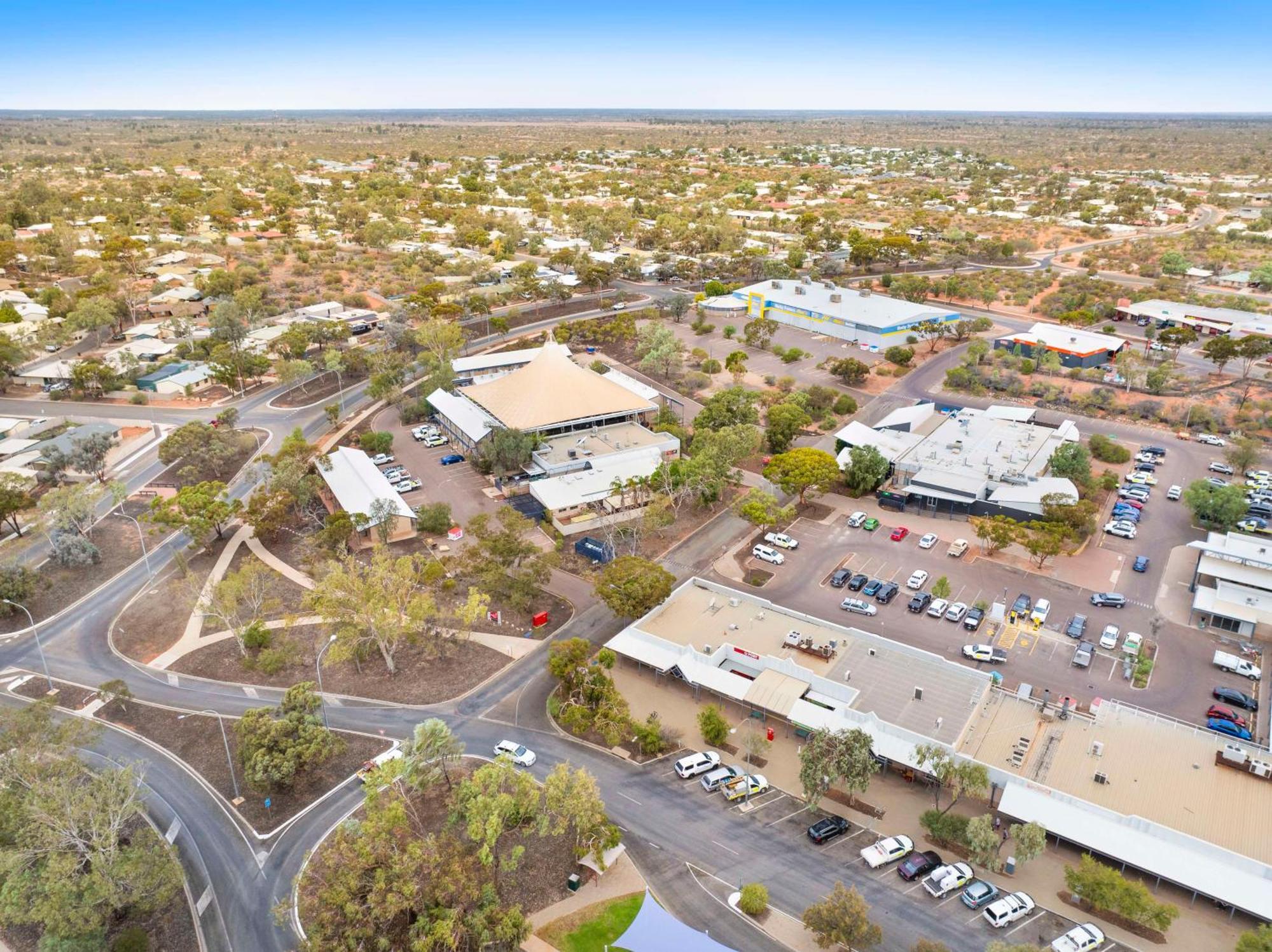 Nightcap At Roxby Downs Motel Exterior photo