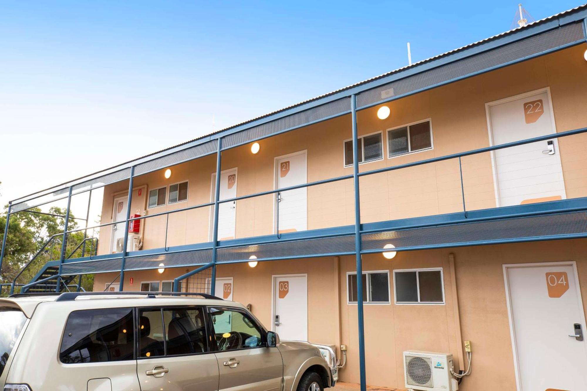 Nightcap At Roxby Downs Motel Exterior photo