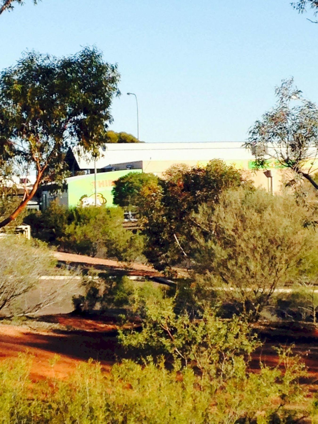 Nightcap At Roxby Downs Motel Exterior photo